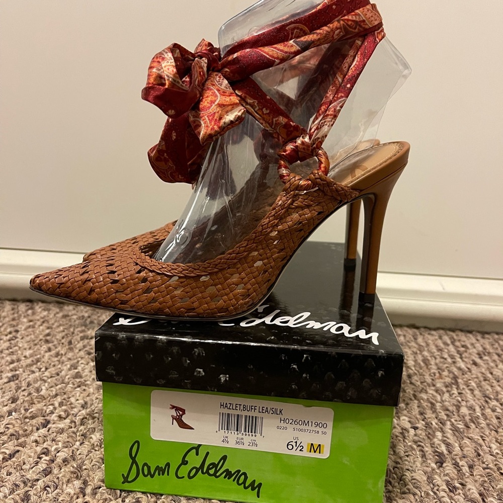 The perfect summer heels!